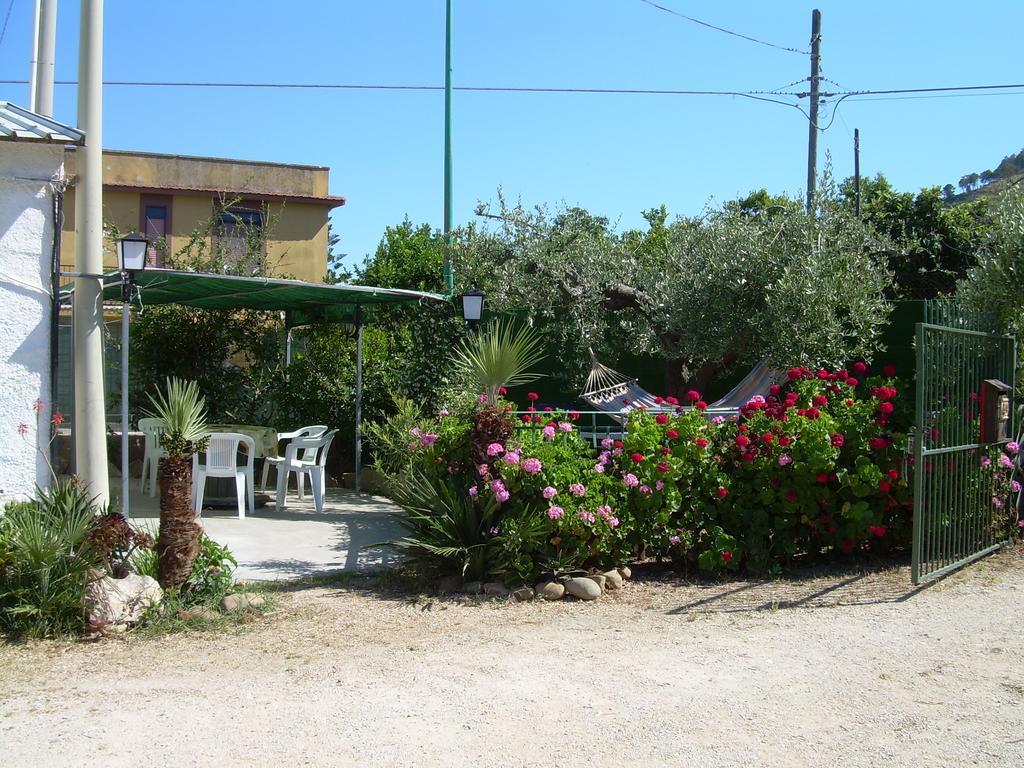 Casa Vacanza E Camera Fabiola Castellammare del Golfo Ngoại thất bức ảnh